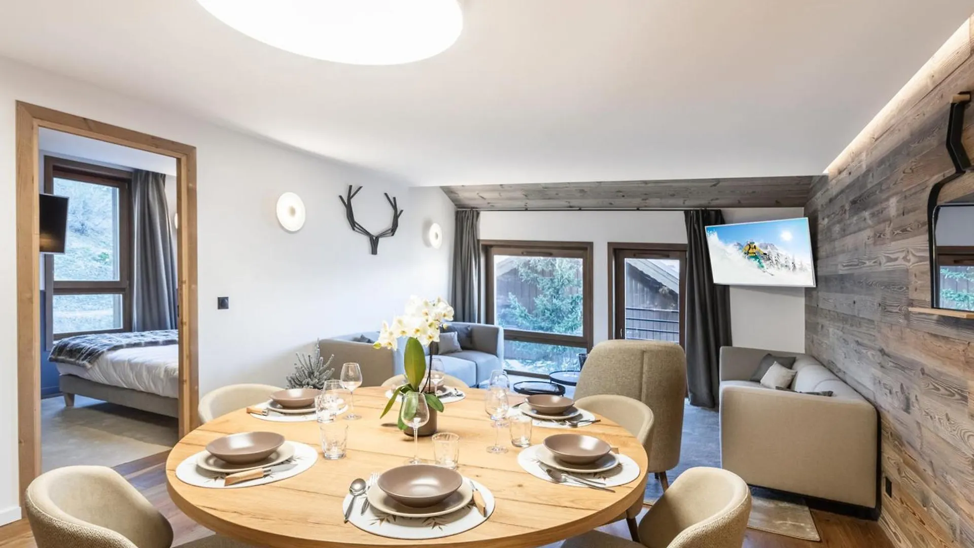 Charmant Duplex A Courchevel Village, 3 Chambres, Parking & Proche Pistes - Fr-1-618-31 0*,