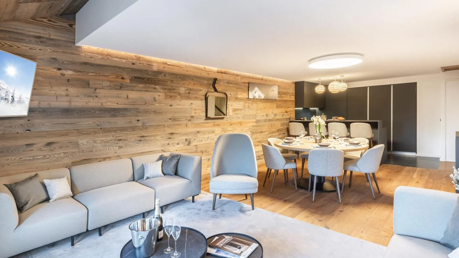Charmant Duplex A Courchevel Village, 3 Chambres, Parking & Proche Pistes - Fr-1-618-31